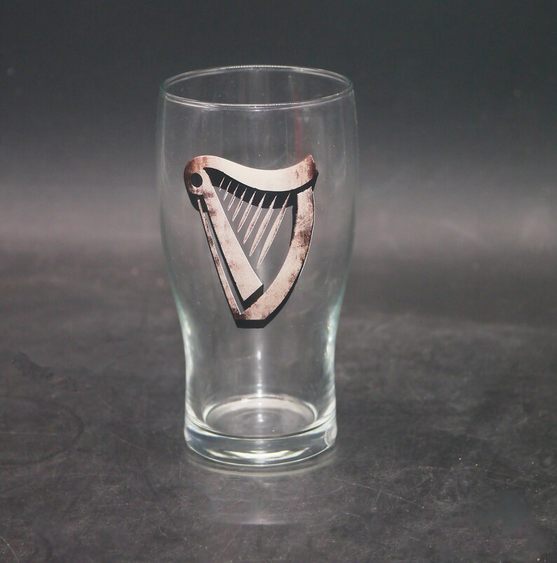 Vintage Guinness Harp logo pint beer glass. image 2