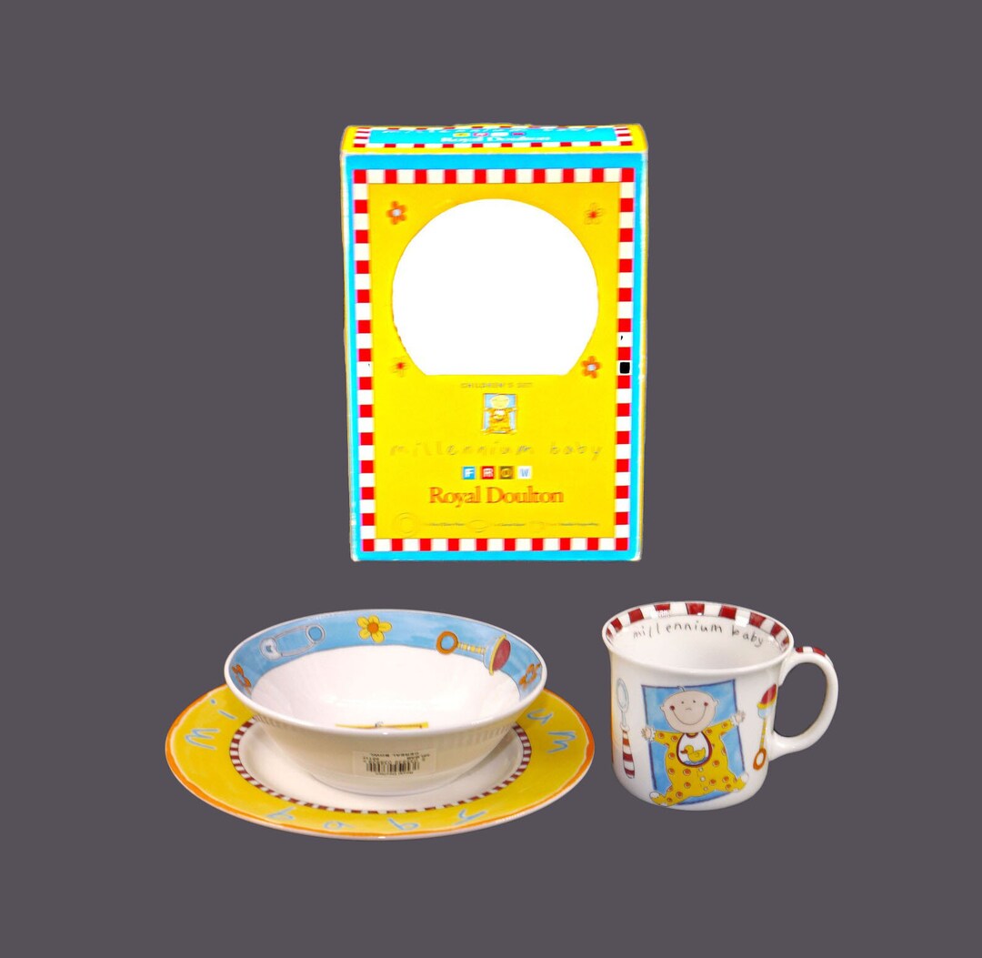 ロイヤルドルトン　クラシックプー　子ども用食器3点セット ロイヤルドルトンクラシックプー子ども用食器3点セット
