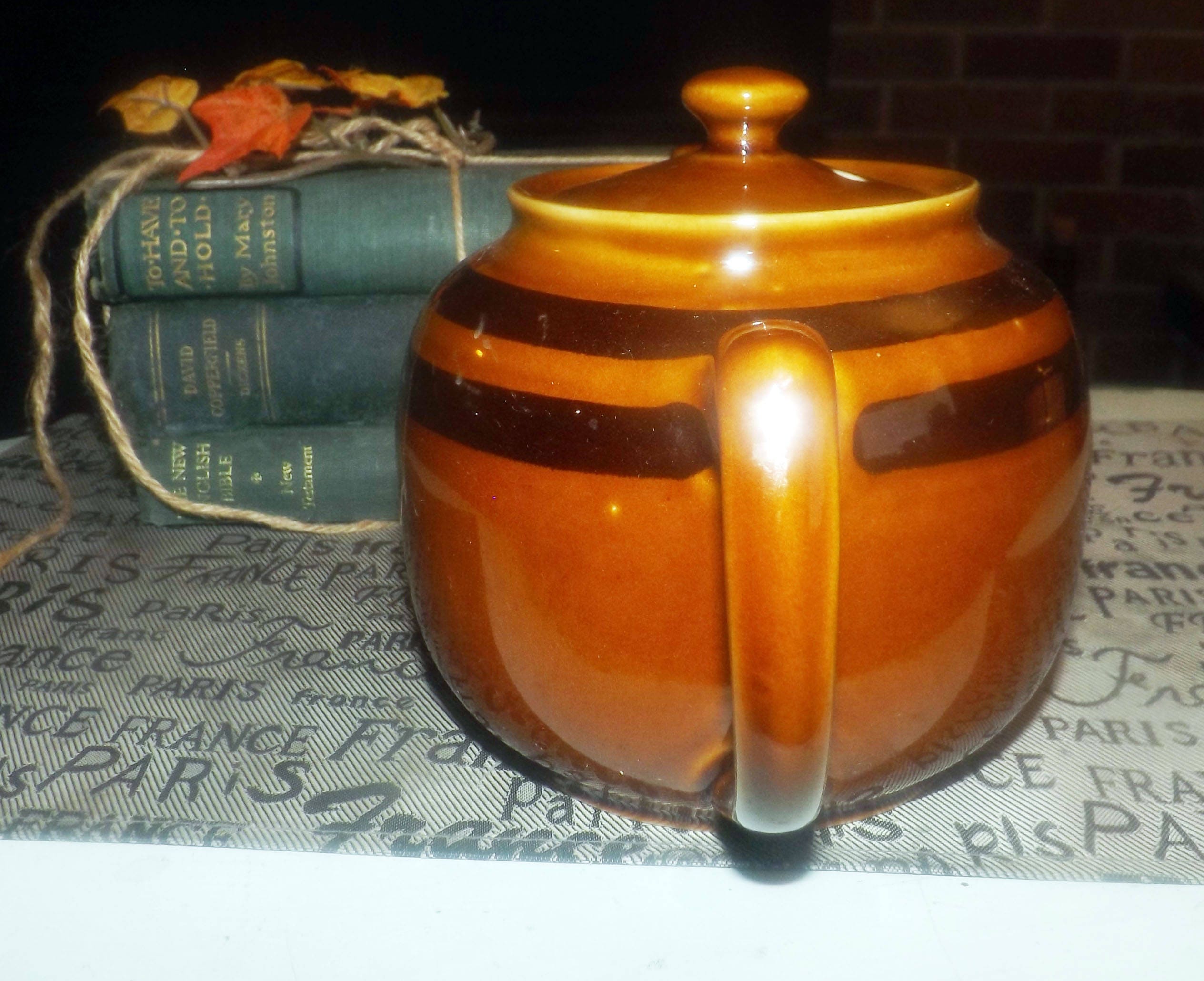 Midcentury (1950s) Sadler large Brown Betty teapot. Rockingham brown