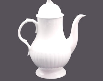 Vintage Alfred Meakin Leeds all-white coffee pot made in England.