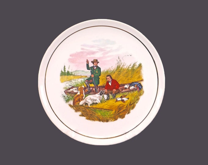 S Roque Aveiro Portugal display plate. Hunt scene Wild Duck Shooting with dogs Currier & Ives.