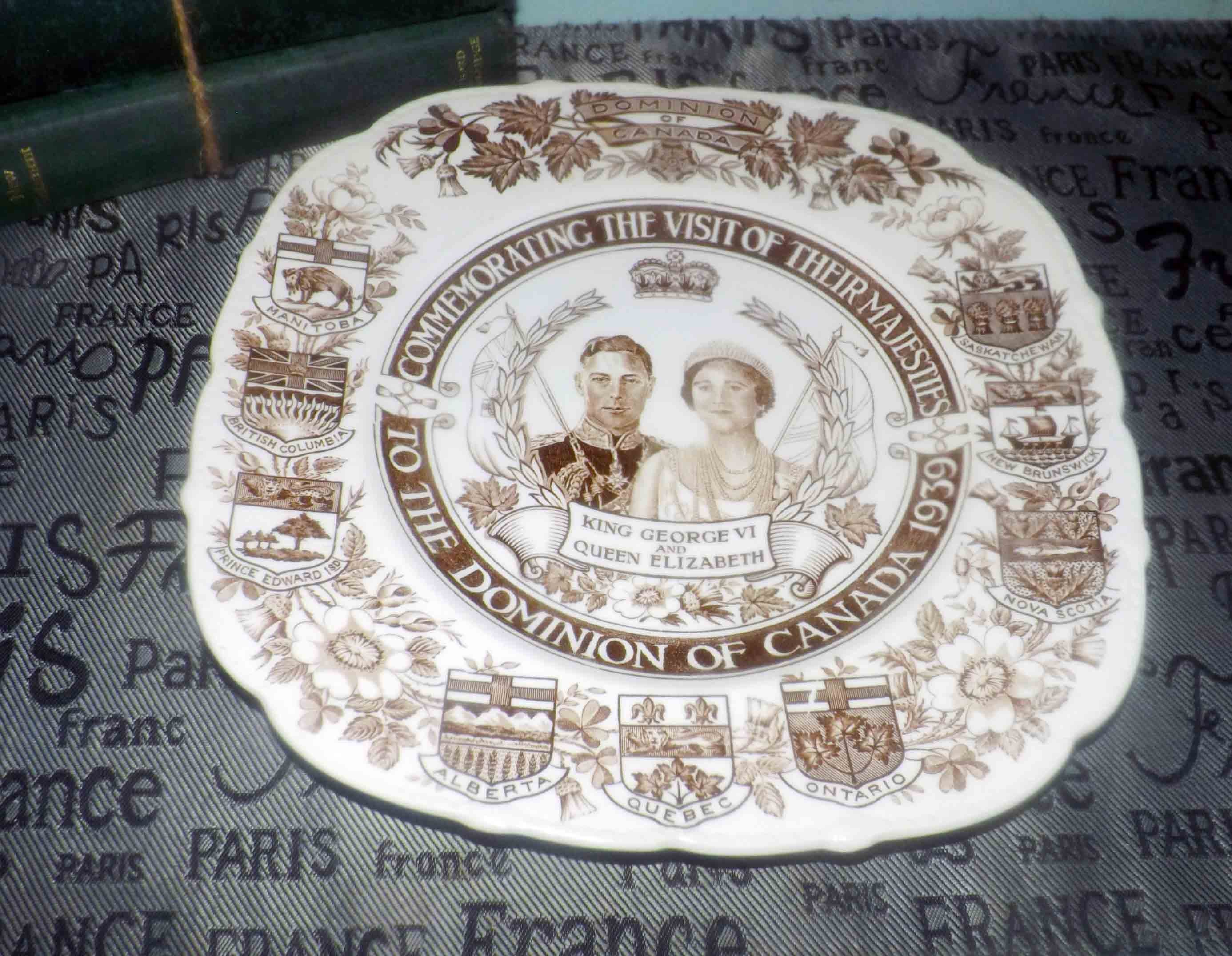 Vintage (1939) Commemorative plate by John Maddock celebrating the