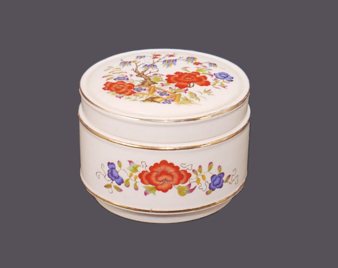 Sadler covered candy box, ginger, vanity, or trinket jar made in England. Chinoiserie florals.