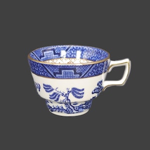 Booth&#39;s Real Old Willow A8025 orphaned cup only made in England.