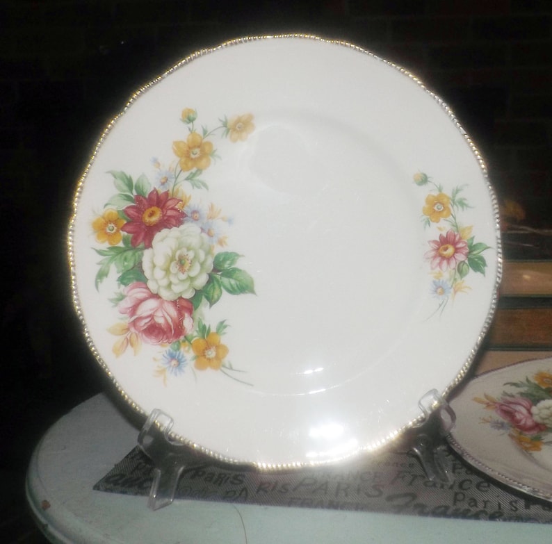 22K-gold edge Booths /& Colclough Riverdale dinner plate Embossed 1940s flowers. Early mid-century Royal Swan