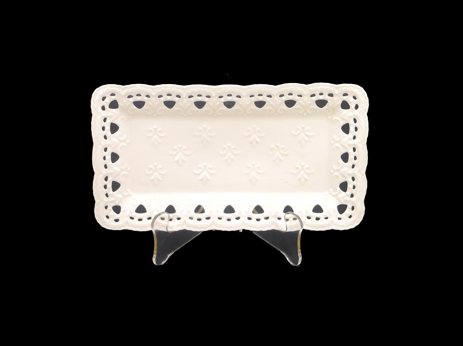 Skye Mcghie Cream Lace Rectangular Sandwich Pastry Cookie Etsy Canada