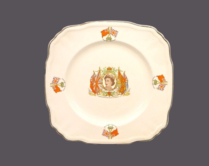 Alfred Meakin Coronation of Queen Elizabeth II commemorative plate made in England.