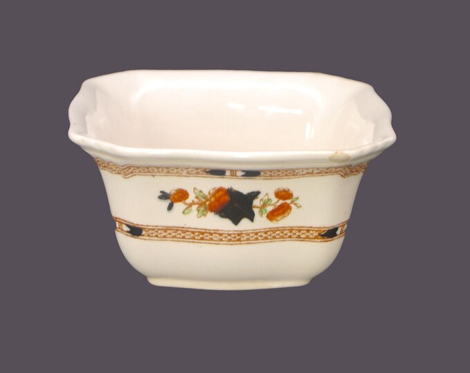 Antique Duchess Royal 3449 open sugar bowl made in England. Flaw (see below).