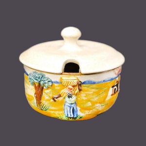 Vintage Dedza Nkhotakota Covered Majolica Sugar Bowl. African Art Pottery.