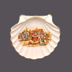Vintage Sandland Ware Ashtray: Ye Olden Days Shell-Shaped Dish