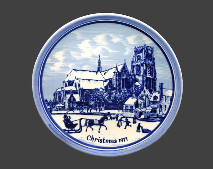 Vintage Delft Christmas Plate - Laurens Church Rotterdam 1971