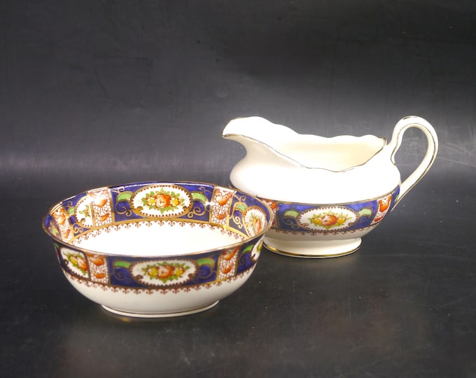Art-deco era Bell China 1318 | 1321 creamer and open sugar bowl set. Bone china made in England. Flaws (see below).