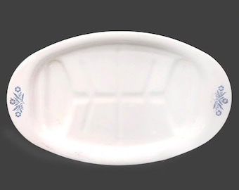 Corelle Corning Cornflower Blue P19 oval meat roasting and carving platter made in the USA. Oven marks (see below).