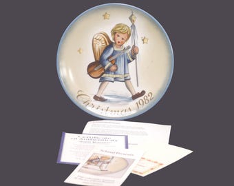Vintage Schmid Hummel Christmas Plate: 1982 Angelic Procession, Box & COA