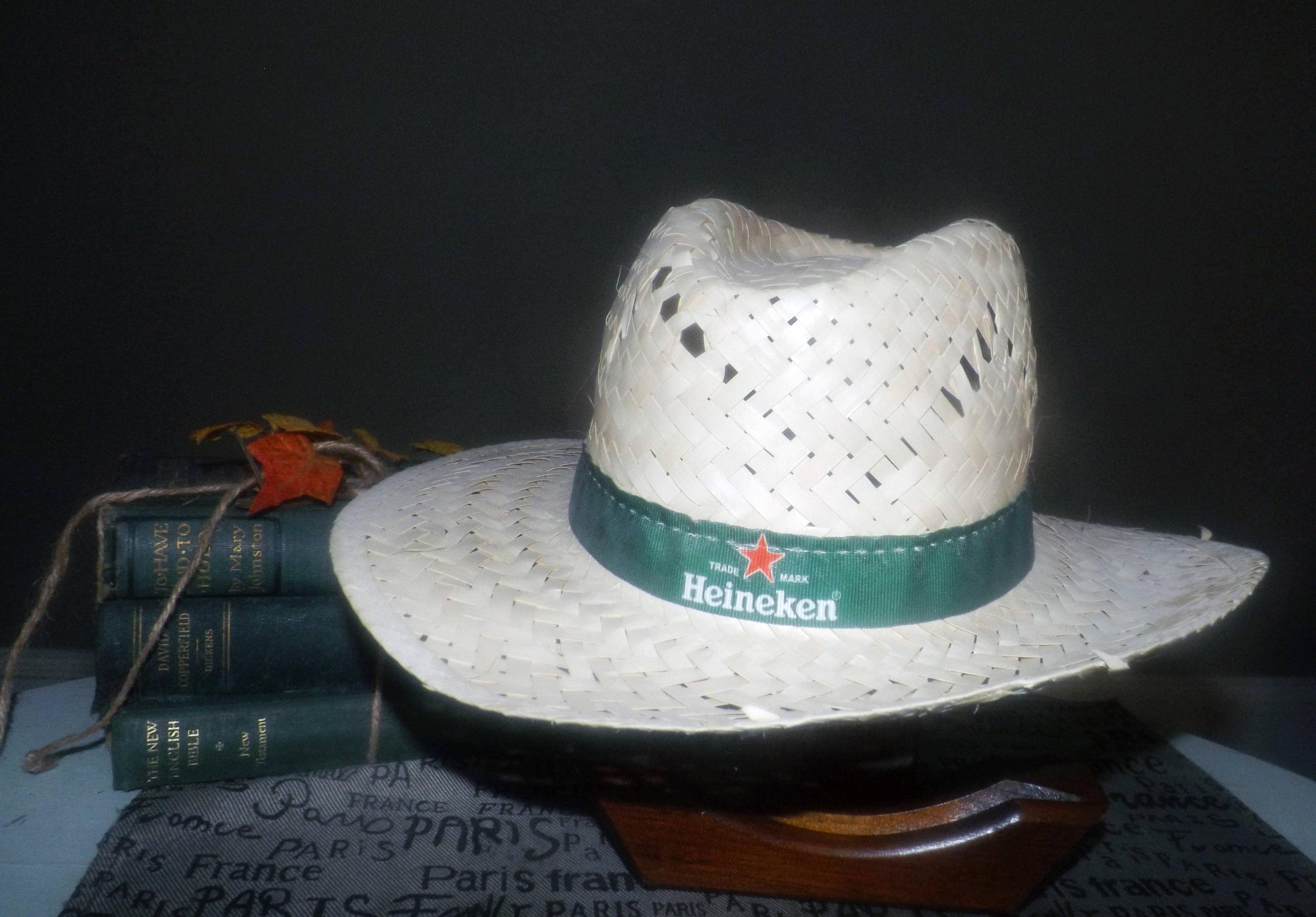 Vintage (1980s) Heineken Beer straw cowboystyle hat. Wide brim, green