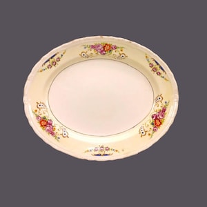 Vintage Hollinshead Kirkham | HK Tunstall 2283 oval platter made in England.