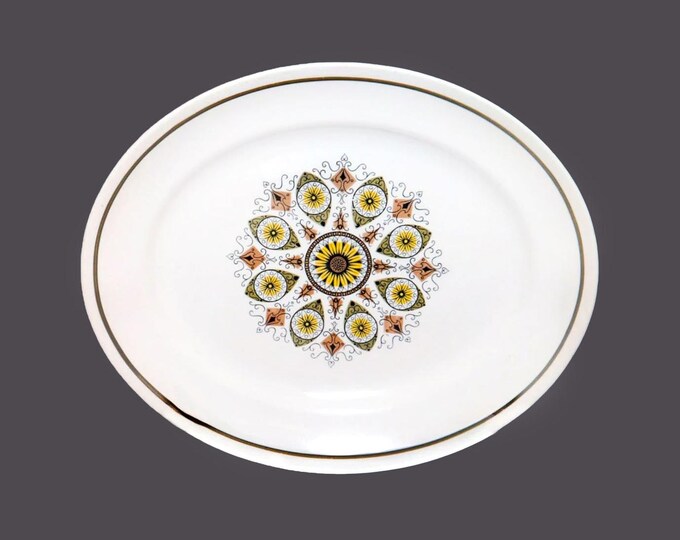 Swinnertons Paisley Green oval platter made in England.