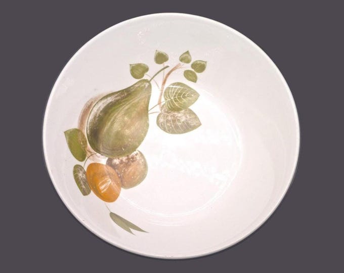Johnson Brothers JB395 round serving bowl made in England.