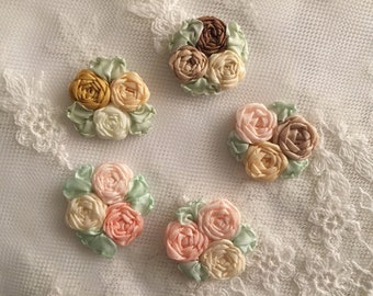2 pièces ruban multicolore vintage brodé à la main triple rosace araignée rose fleur appliques, ruban broderie roses fournitures d'artisanat