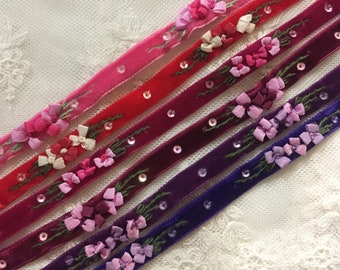 3/8&quot; Vintage Multicolor Hand Embroidered Velvet Ribbon, Floral Design Ribbonwork Velvet Trim, Velvet Ribbon Embroidery Flower Trim DIY Craft