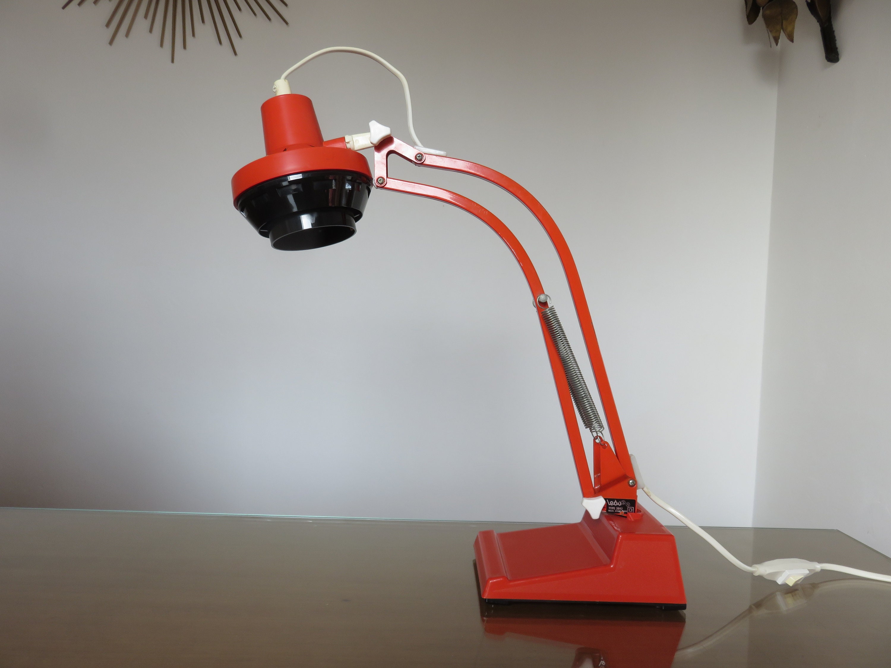 Rare Lampe de Bureau Articulée Orange Ledu Suède