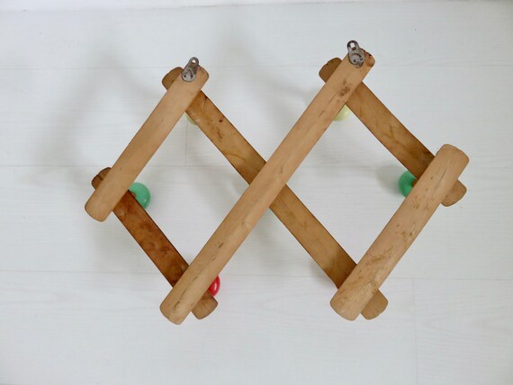 Wall Coat Rack, Accordion, Wood and 8 Plastic Balls 3 Colors