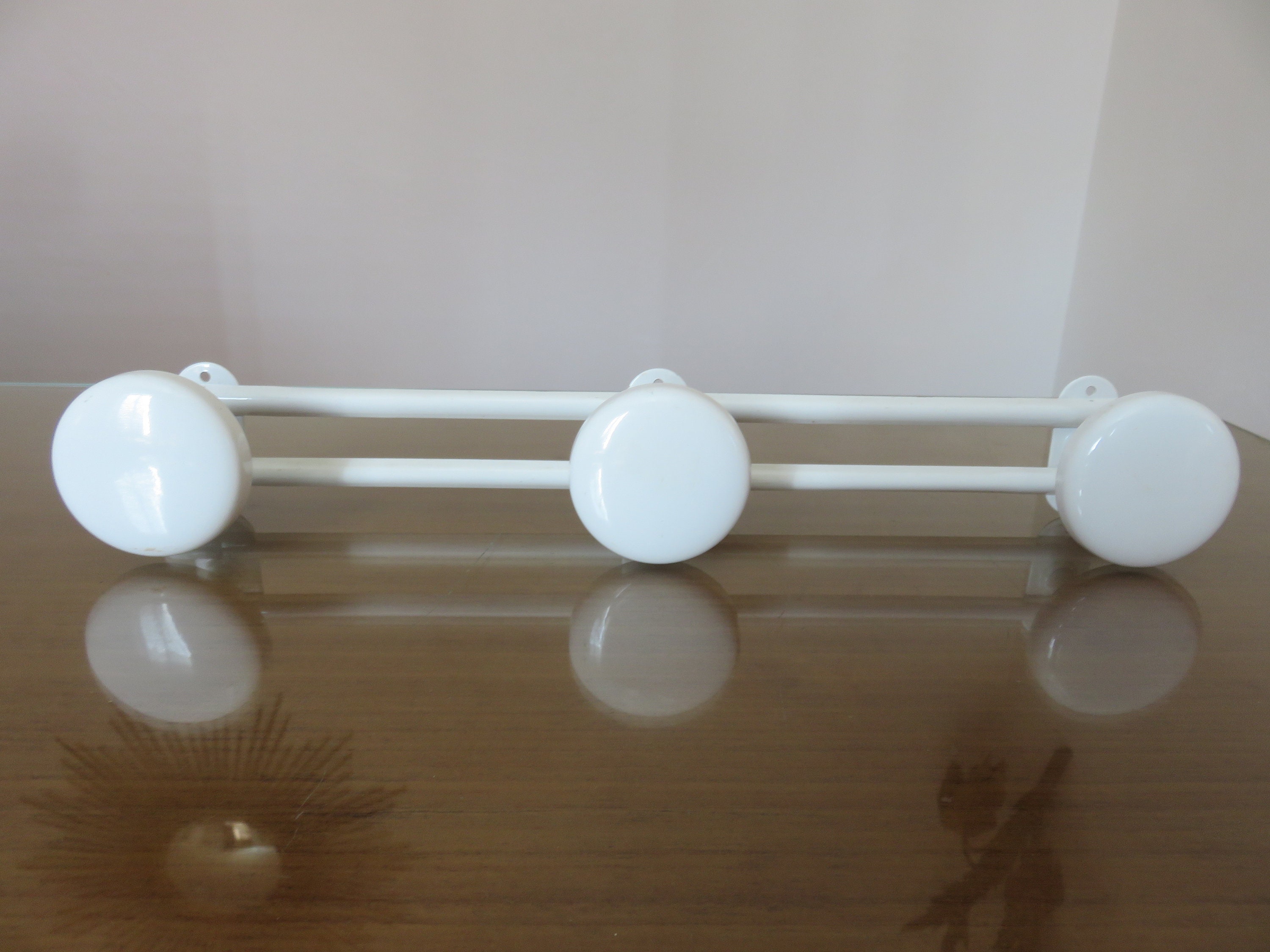 Grand Porte Manteau Mural, en Métal Laqué Blanc Mid Century 1960 1970 60's 70's Deco Vintage French