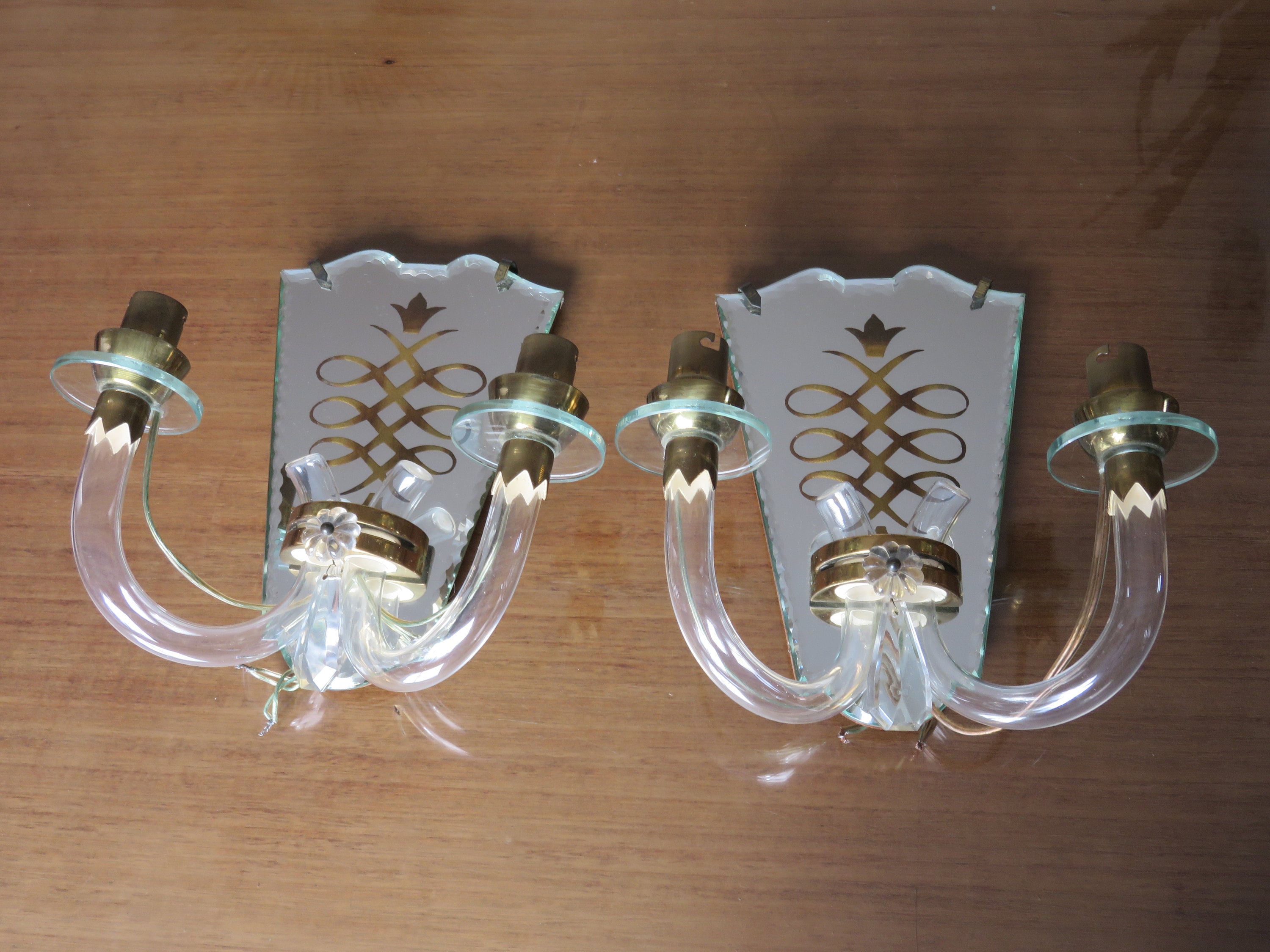 Paire de Doubles Appliques en Cristal, Miroir Biseauté et Sérigraphié, Laiton Mid Century 1950 1960 