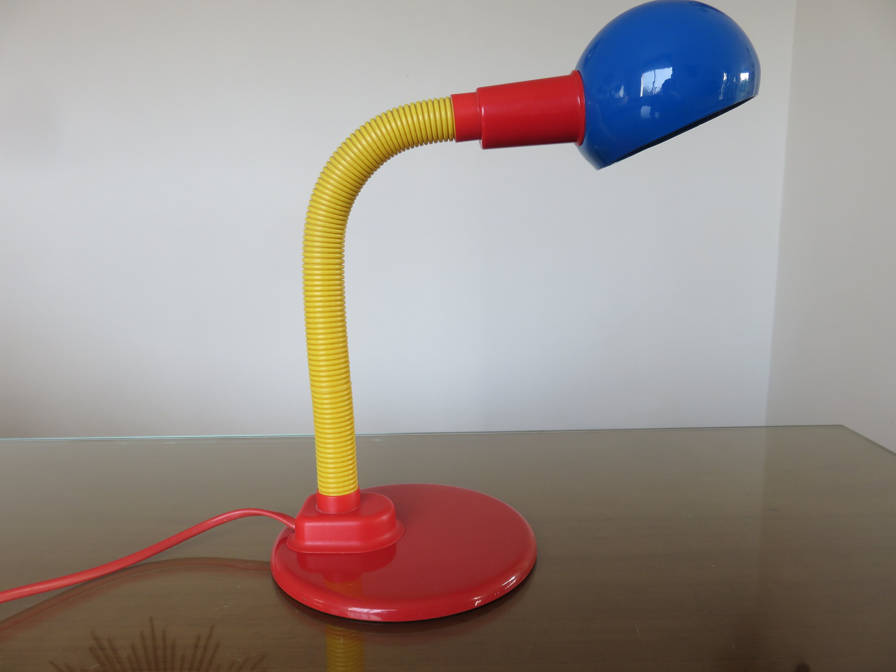 Lampe de Bureau, Couleurs Primaires 1980 80's Era Memphis Sottsass Vintage Lamp