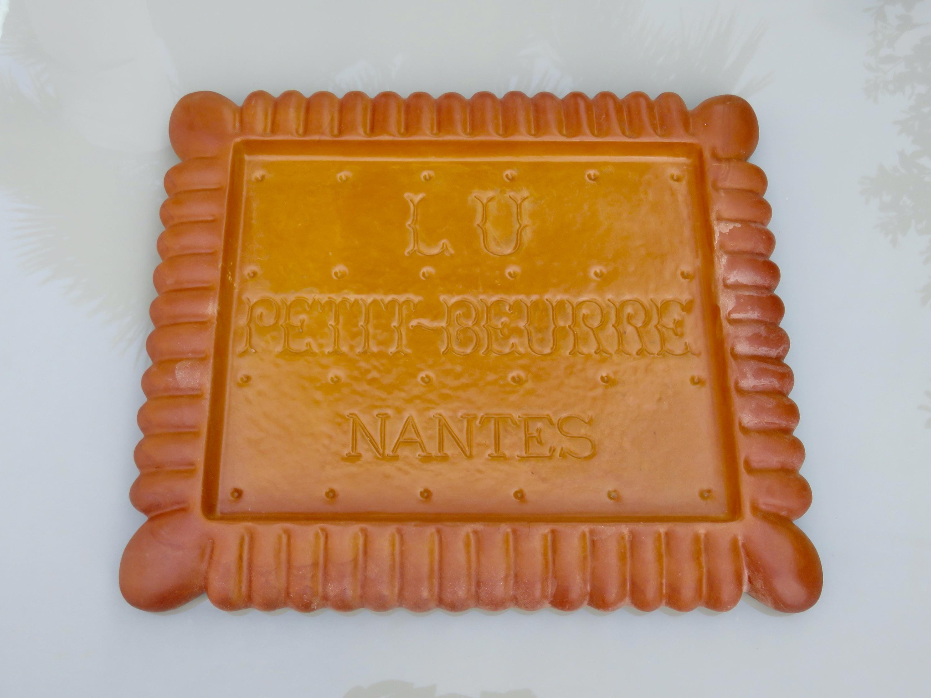 LU PETIT-BEURRE NANTESセトモノ小物入れ Petit Beurre Trivet - Etsy