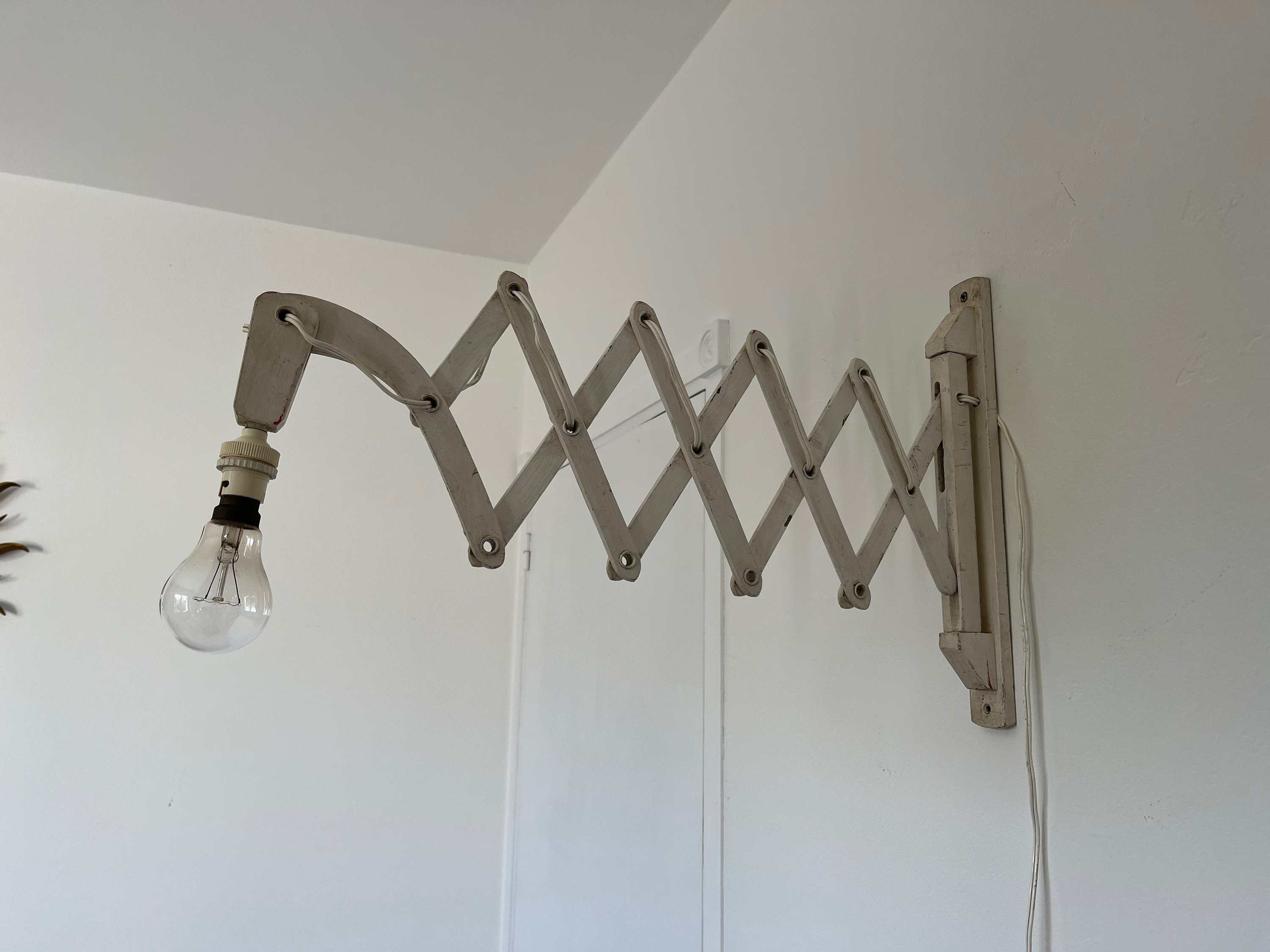 Accordion 2024 wall lamp