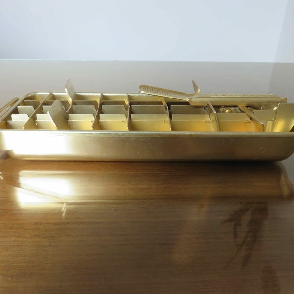 "QUICKUBE" ice cube tray in gold aluminum made in France mid century 1950 1960 50's 60's old vintage French gold aluminum ice tray