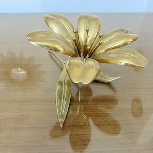 Mid century brass &quot;flower&quot; ashtray 1960 1970 60&#39;s 70&#39;s French vintage old brass flower ashtray