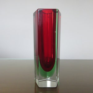 Sommerso MURANO vase, design by LUIGI MANDRUZZATO, red, green and transparent, mid century 1960 60&#39;s vintage Murano glass vase