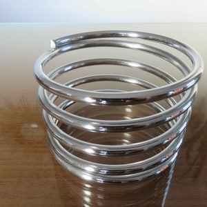 SPRING aus verchromtem Metall, Briefbeschwerer oder dekoratives Klemmbrett im Vintage-Design der 1970er-70er Jahre
