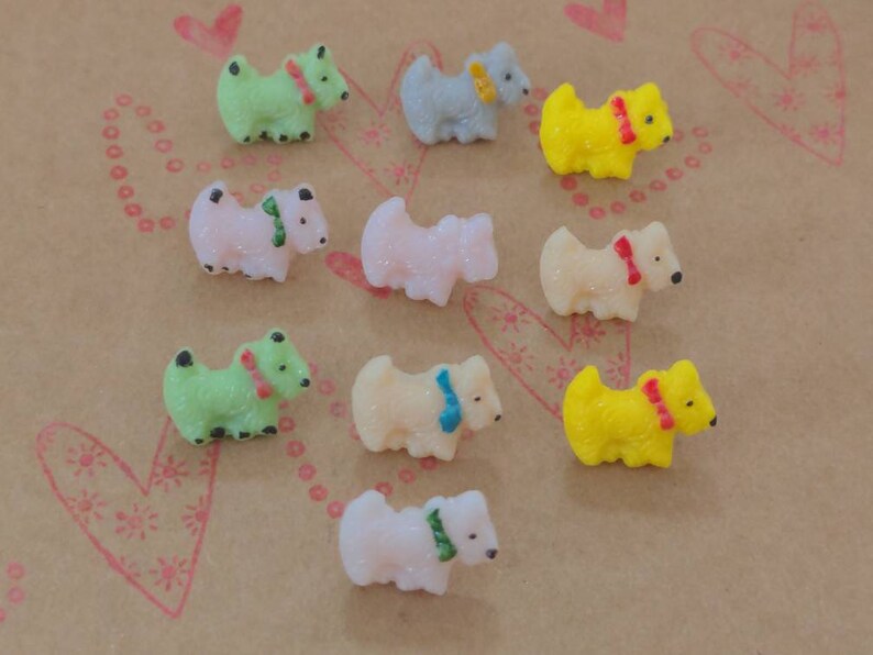 8b-Alte Glaskn\u00f6pfe Kinderkn\u00f6pfe Hunde German vintage kiddie glass buttons 10 pieces DOG MIX 14 x 11 mm Nr
