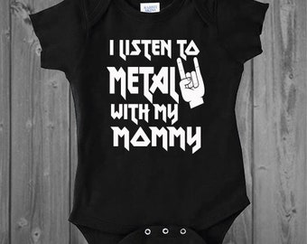 Größen von 56 bis 86 Ozzy Baby - Baby T-Shirt Metal Kids Ozzy Osbourne 0 bis 24 Monate offizielles Band-Merch Schwarz & Hellrosa Größen von 56 bis 86 Ozzy Baby - Baby T-Shirt Metal Kids Ozzy Osbourne 0 bis 24 Monate offizielles Band-Merch Schwarz & Hellrosa