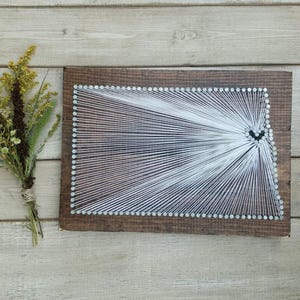 North Dakota String Art, North Dakota Home Sign, North Dakota Decor, State string Art, North Dakota Nail Art, North Dakota Gift, 9x13
