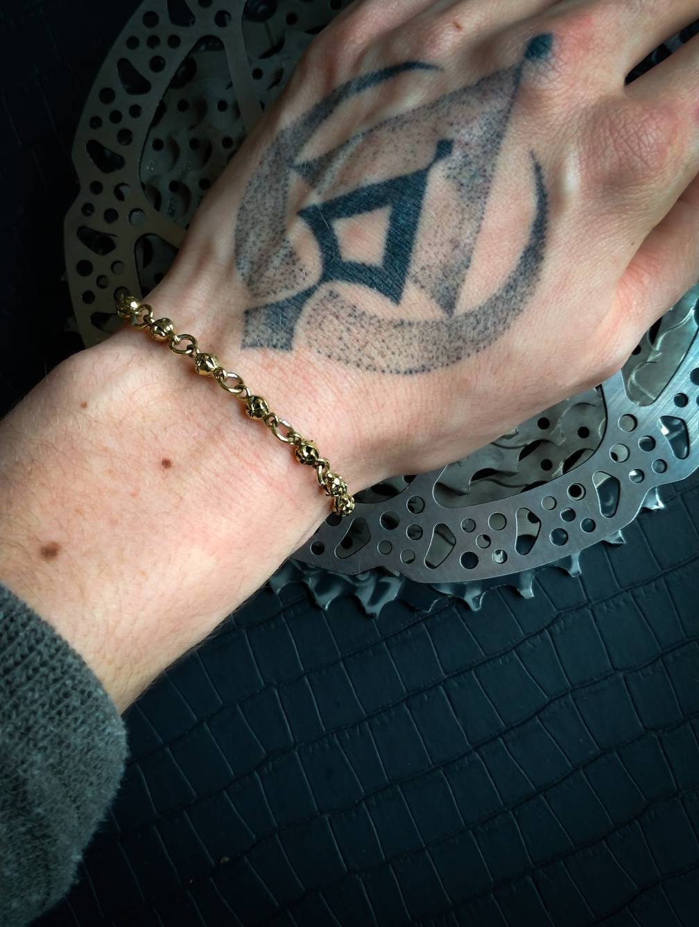 【関税送料込】 Skull & pearl brass bracelet☆☆ Skull Bracelet. Brass Bracelet. Bracelet With Links - Etsy