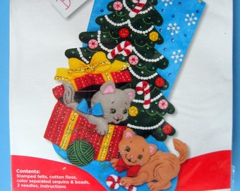 THE PAWFECT GIFT Cats Felt Christmas Stocking Kit/ Playful Cats Christmas Tree Stocking Kit/ Cats & Kittens Felt Applique Stocking Kit