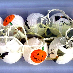 Halloween Paper Lantern String Lights: Pumpkins, Cats, Bats (Set of 10)