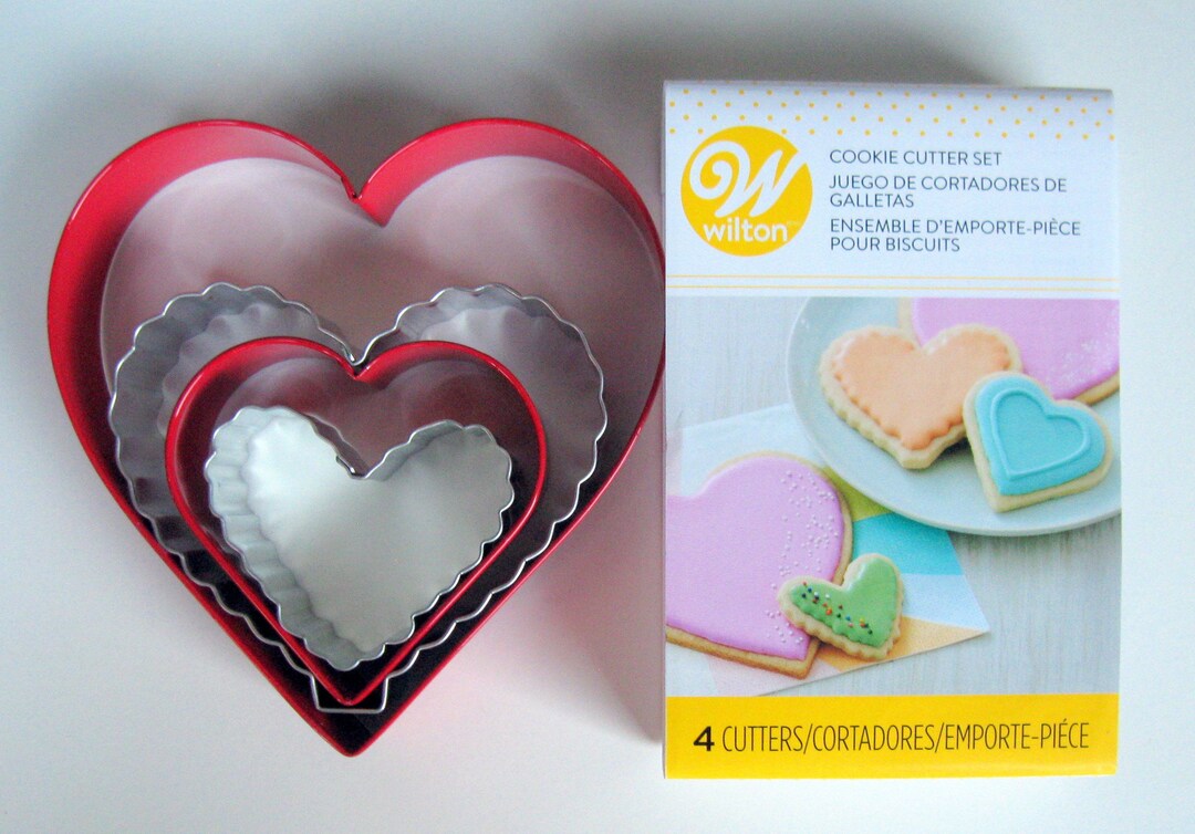 Nesting HEARTS Cookie Cutter Set of 4/ Heart Cookie Cutters/ Heart