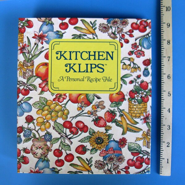 Vintage KITCHEN KLIPS Personal Recipe Binder File/ Recipe Pocket Holder Book/ Add, clip and organize your favorite recipes in pockets