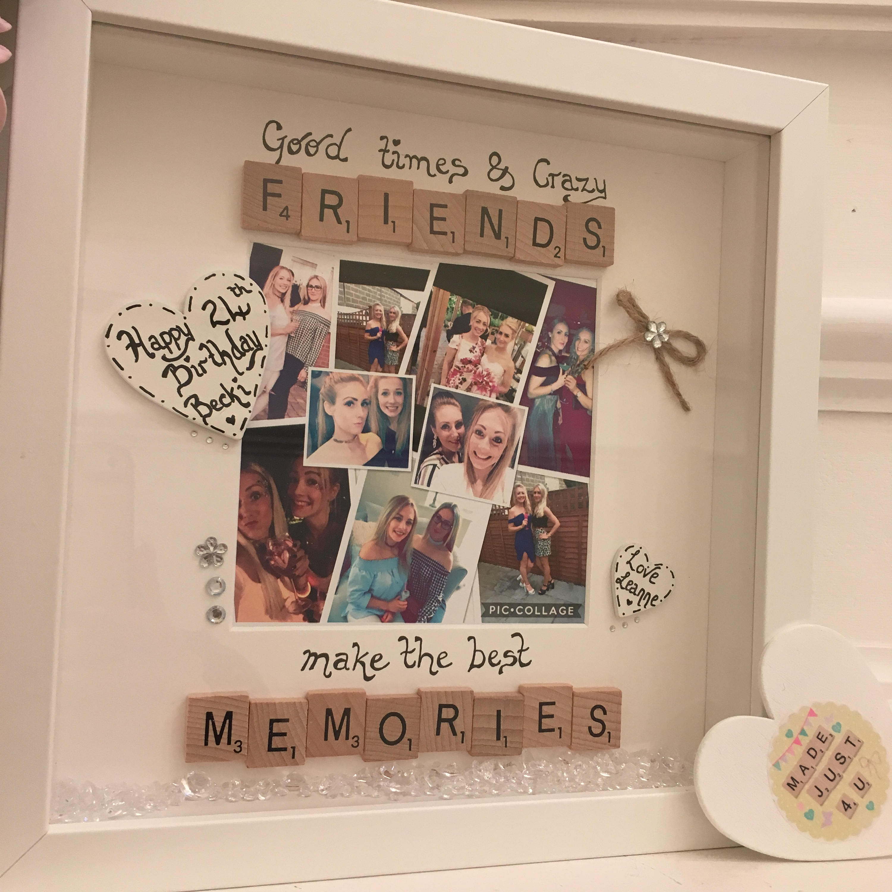 Friends Picture Frame, the Best Things in Life Are Memories Wooden