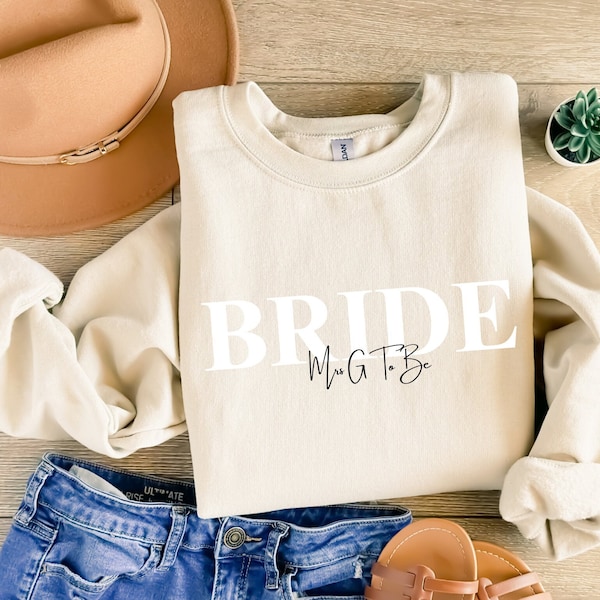 Bride ~ Bridesmaid ~ Maid of Honour ~ Team Bride Squad ~ Bride to Be Fiancee Wedding Hen Party Engagement Bridal Sweatshirt Classic Capitals