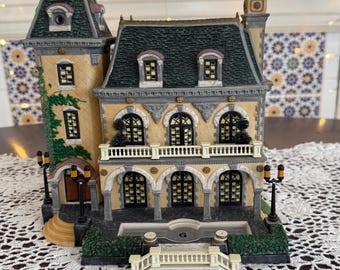 Dept. 56 Great Literary Classics Great Gatsby West Egg Mansion  Christmas Village Collectible