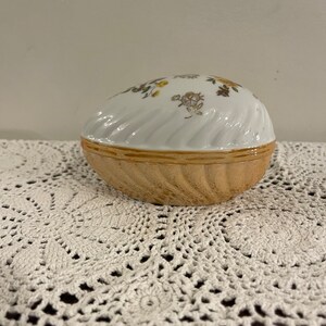 Vintage Norleans Egg Shaped Trinket Box Dish with Lid Yellow Flower Design Japan