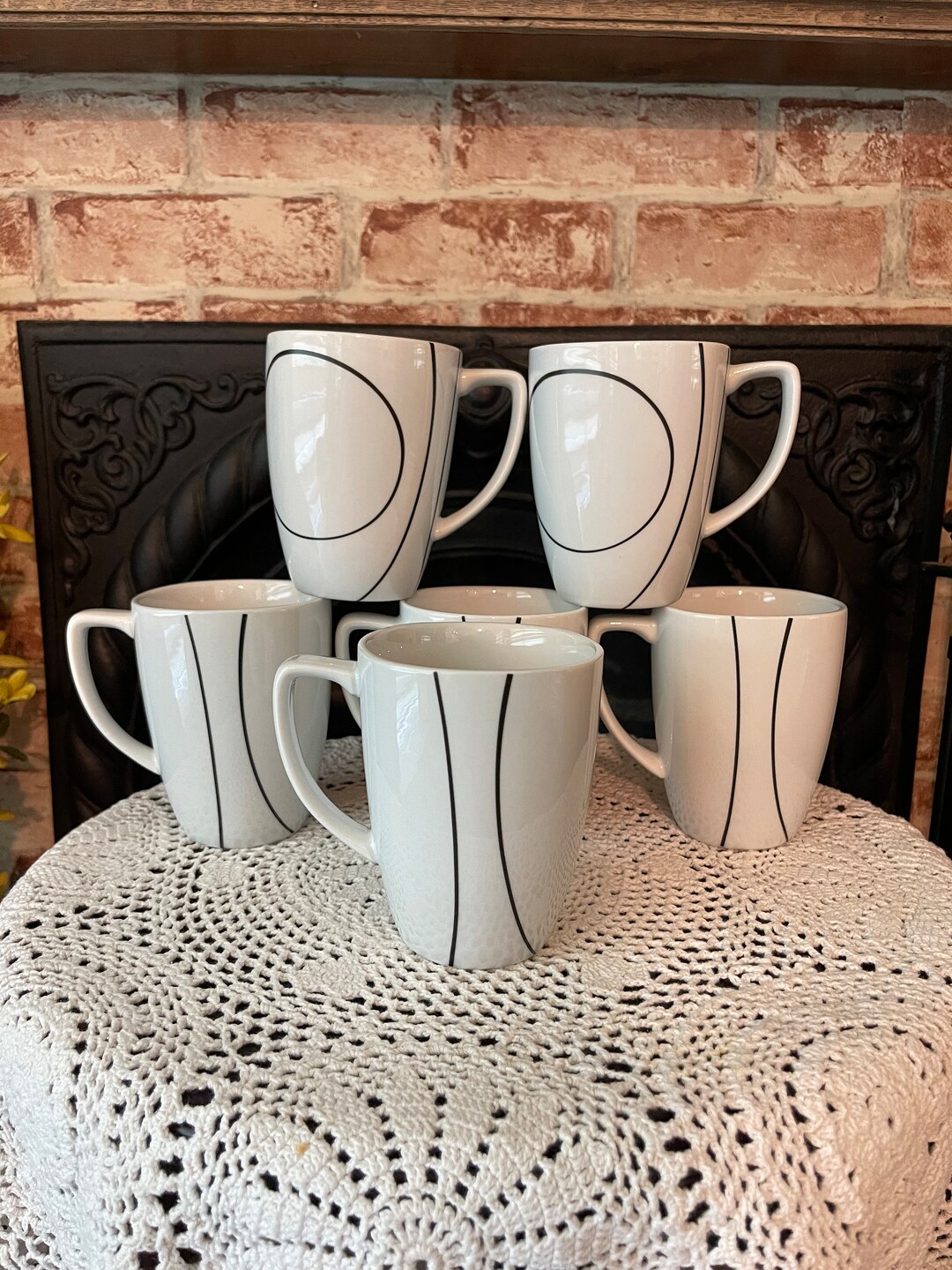 Corelle Coordinates Porcelain Coffee Mugs Simple Lines White Black