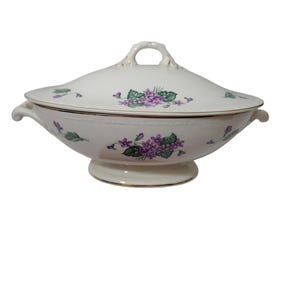 Homer Laughlin Eggshell Georgian Serving Bowl with Lid Purple Lavender Floral Vintage