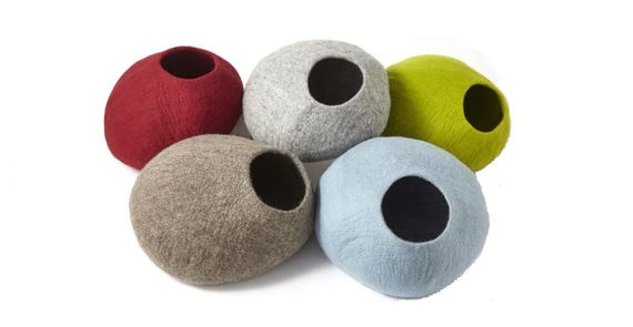 Large High Quality,50 cm Wool Cat Cave, Eco Friendly, Luxurious Cat Bed, Colorful, Elegant Designs, Natural Felted Wool, Handmade, Cat House